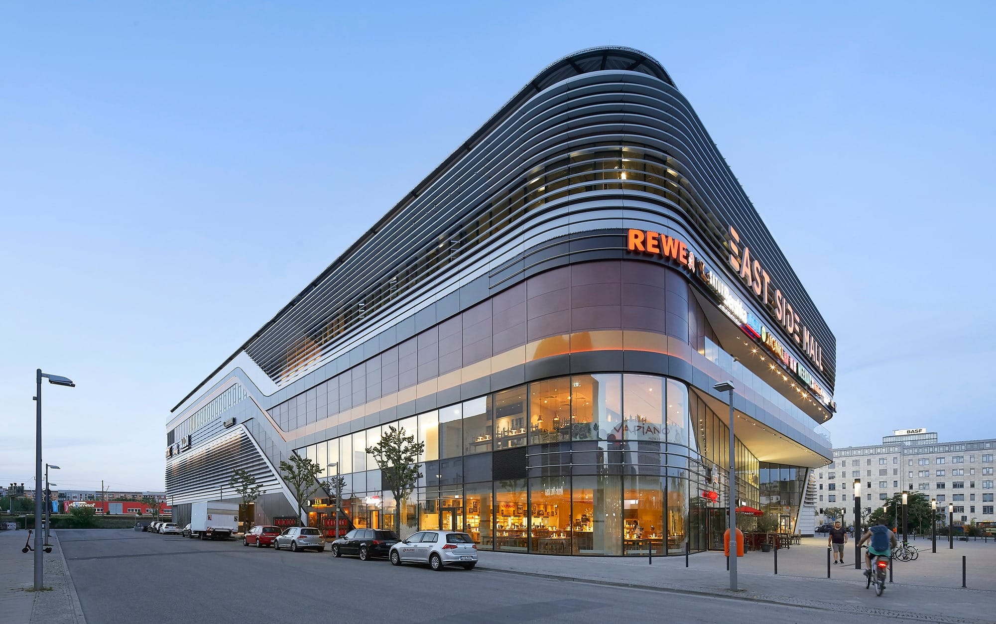 The Eastside Mall, Berlin - UNStudio