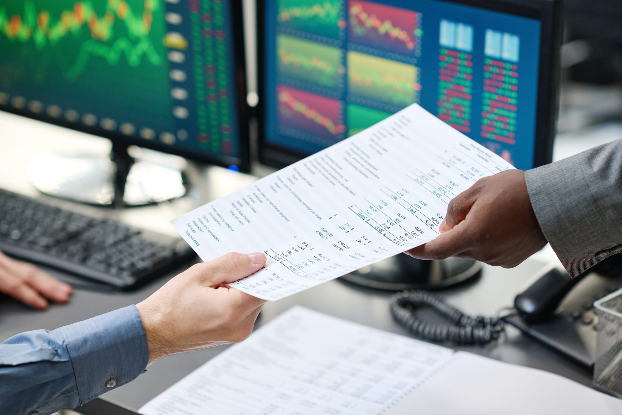 Negocios, bolsa, precios bajos