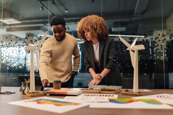 ¿Quién regula la energía en Colombia?