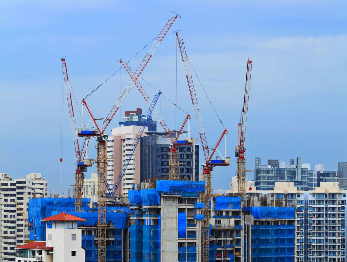 Demanding HDB to lower eligibility age for singles is unrealistic Feature image