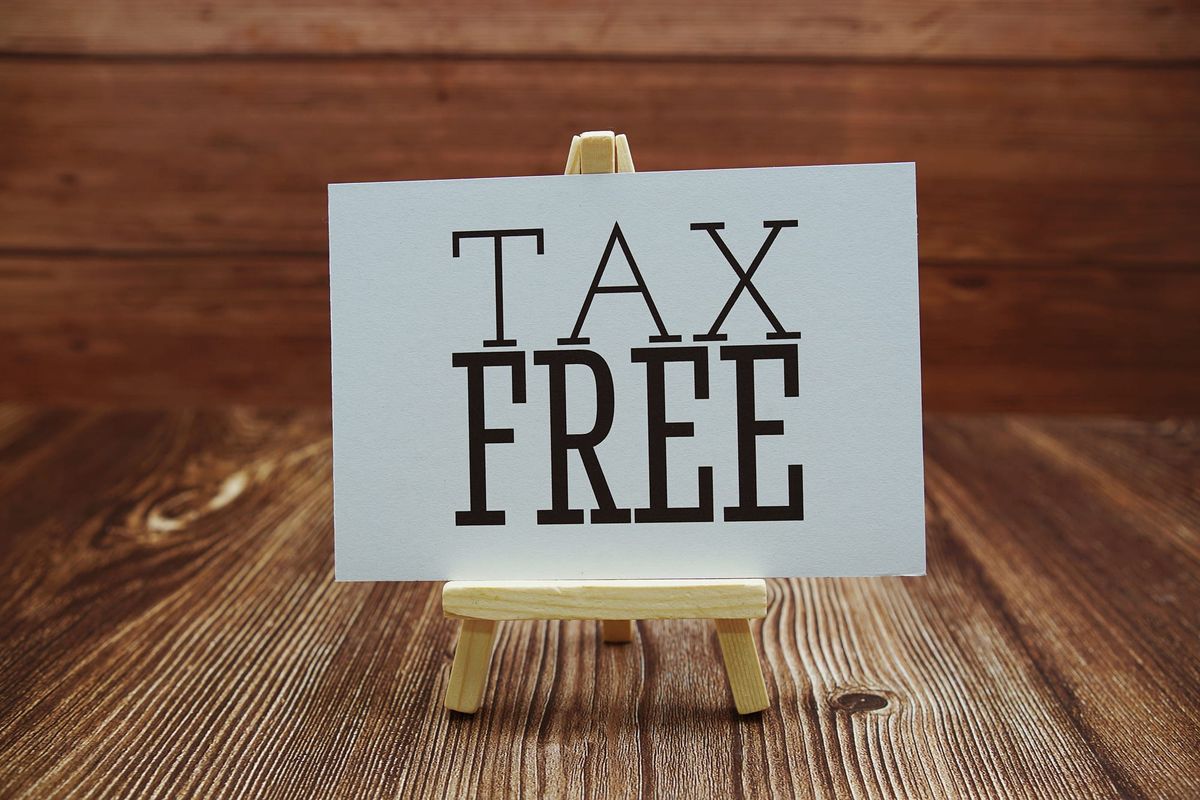 Singapore should abolish all taxation for below-median income earners - not for economic but political reasons Feature image