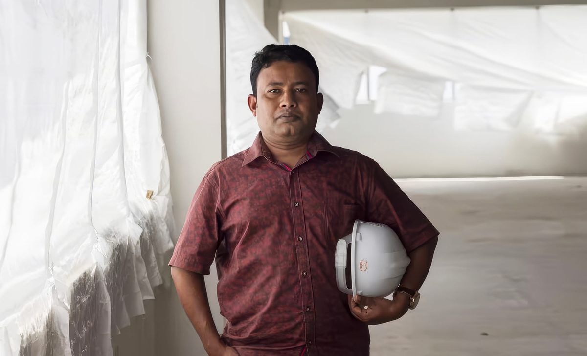 The slave of Singapore is free. Why isn’t he happy? Feature image