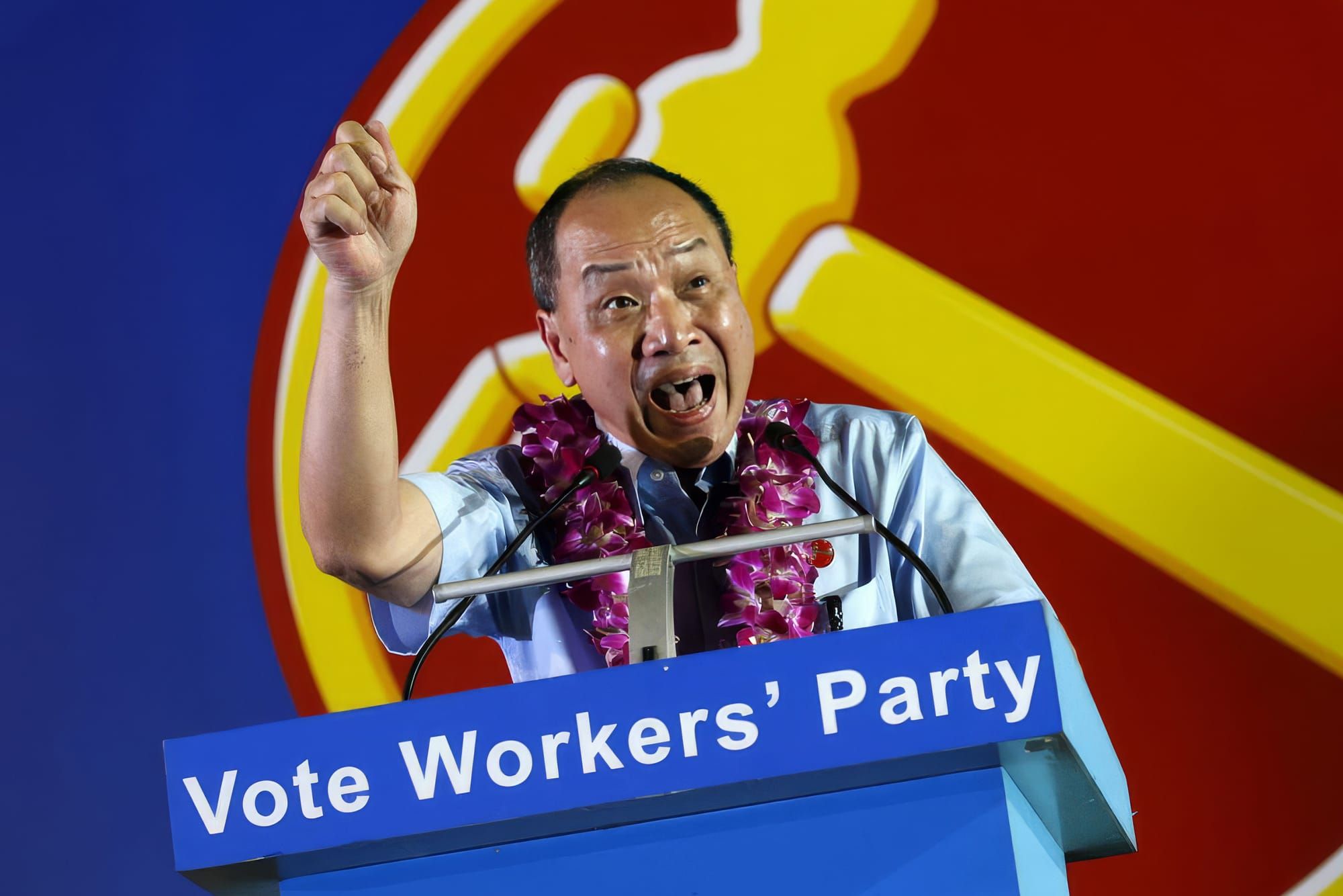 Should politicians in Singapore give speeches only in English? Post image