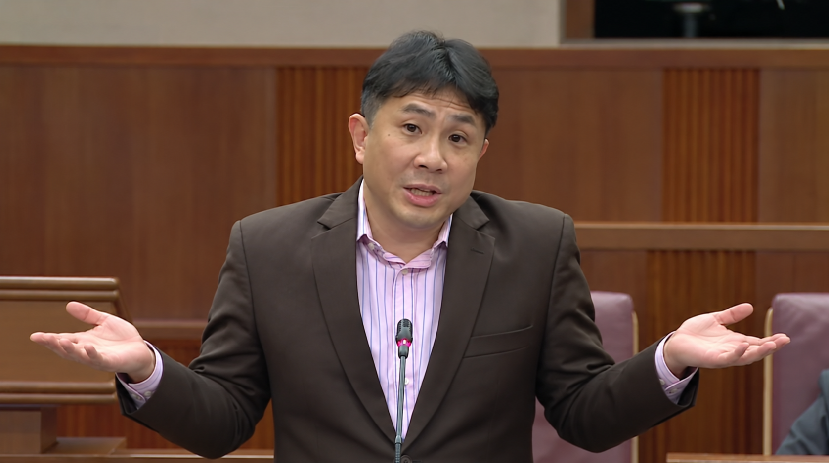 Jamus Lim wants to save local cuisine. Is he going to cover the losses? Post image