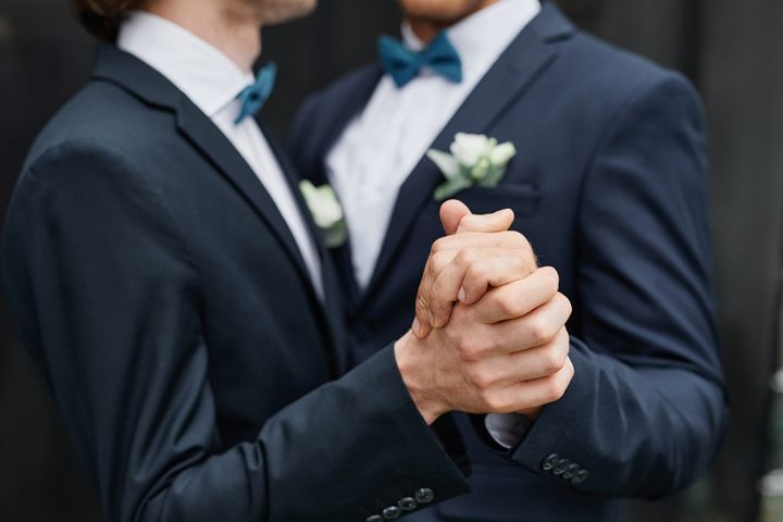 Should Singapore legalise gay marriage? Feature image