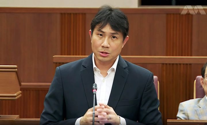 Singapore dodged an economic disaster advocated by Jamus Lim Feature image