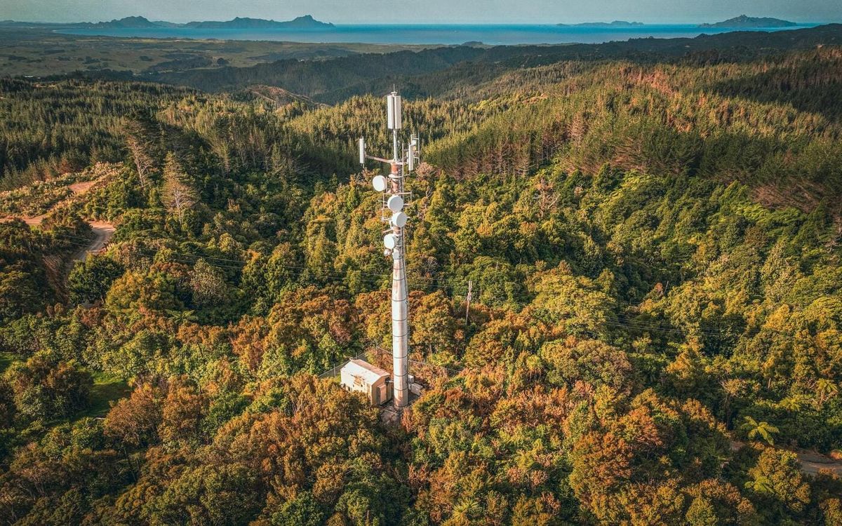 billbennett.co.nz - Wireless carriers challenge fibre-first rural broadband