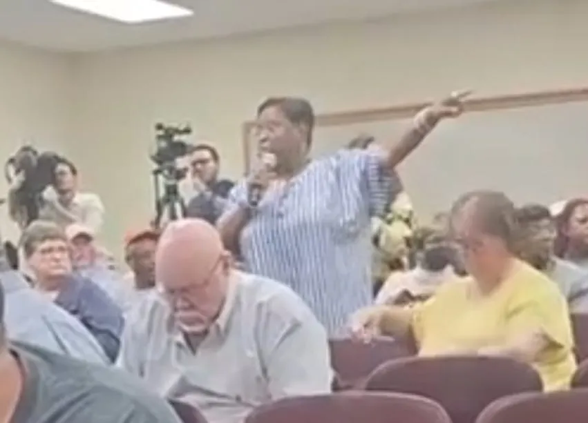 Jefferson County 911 Dispatcher Pleads For A Paycheck