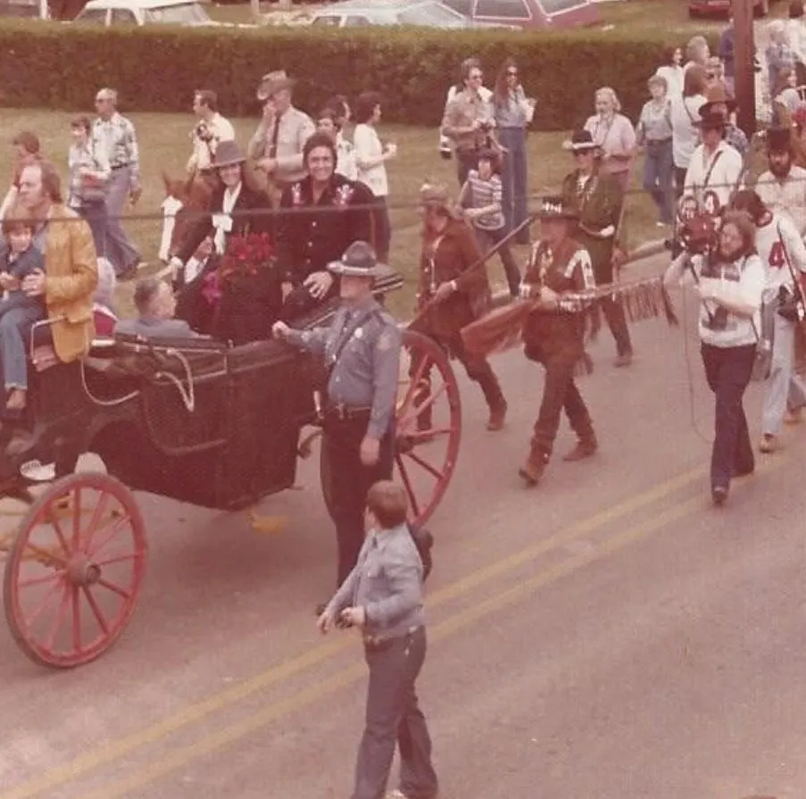 Johnny Cash's 1976 Suit Coming Home