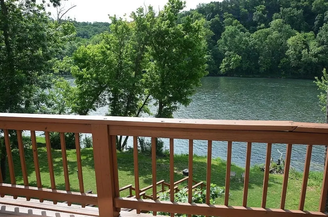 Chandler Wilson Carroll: Her Baxter County Property