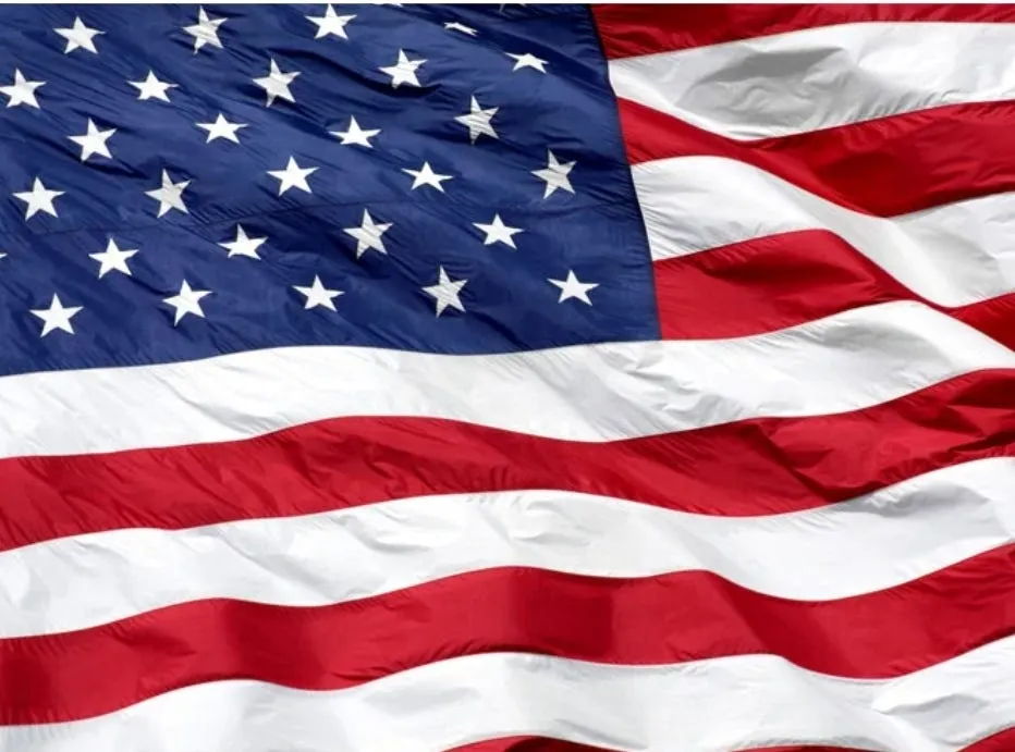 Sanders Orders Flags To Full Staff For Trump’s Inauguration