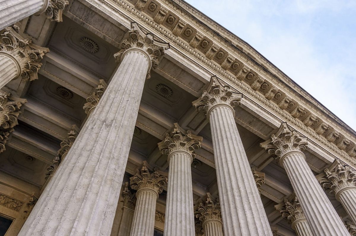 Who’s buying a courthouse?