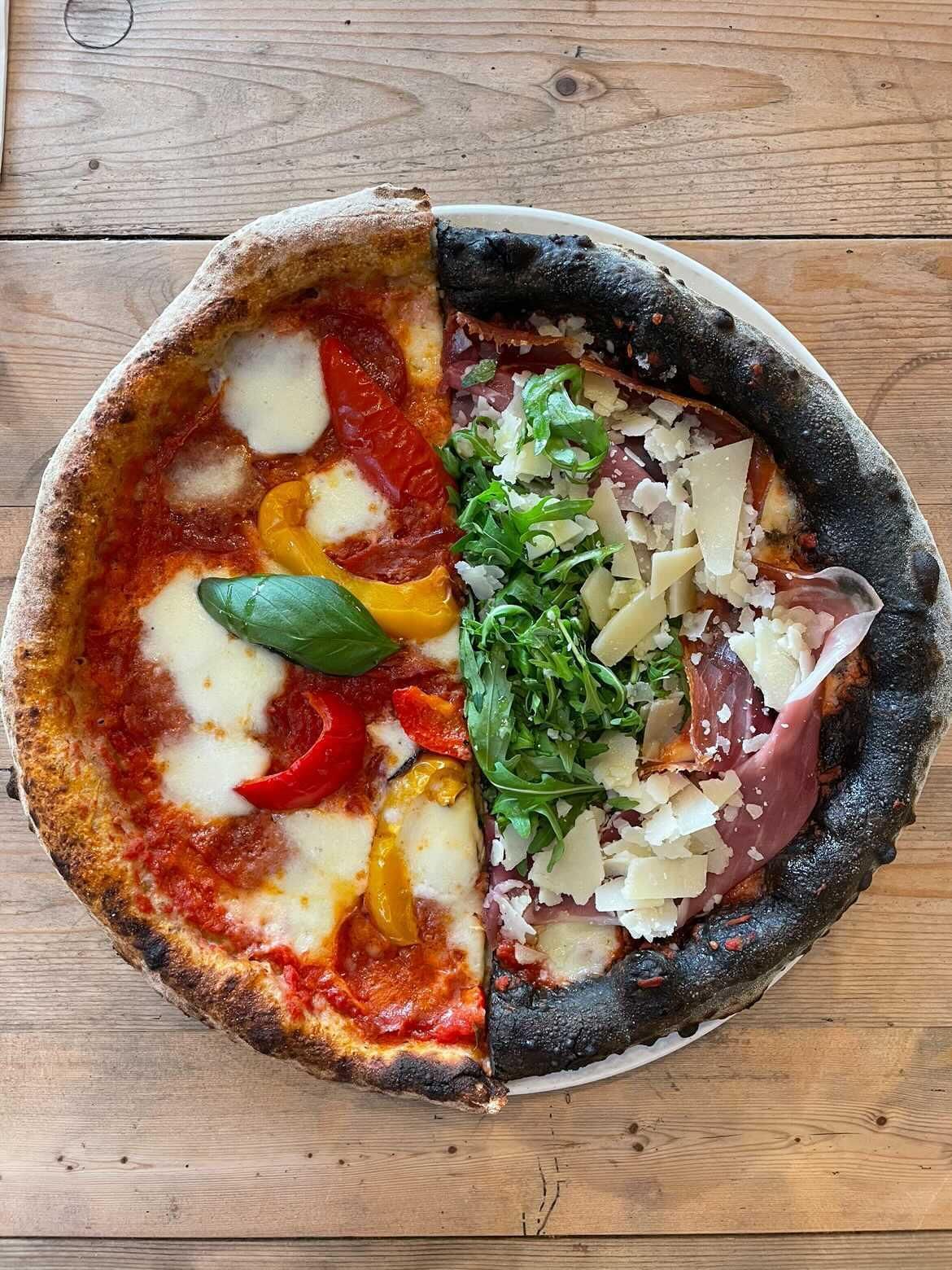 ZIA LUCIA, BALHAM - 50% off pizzas from 9-15 Dec