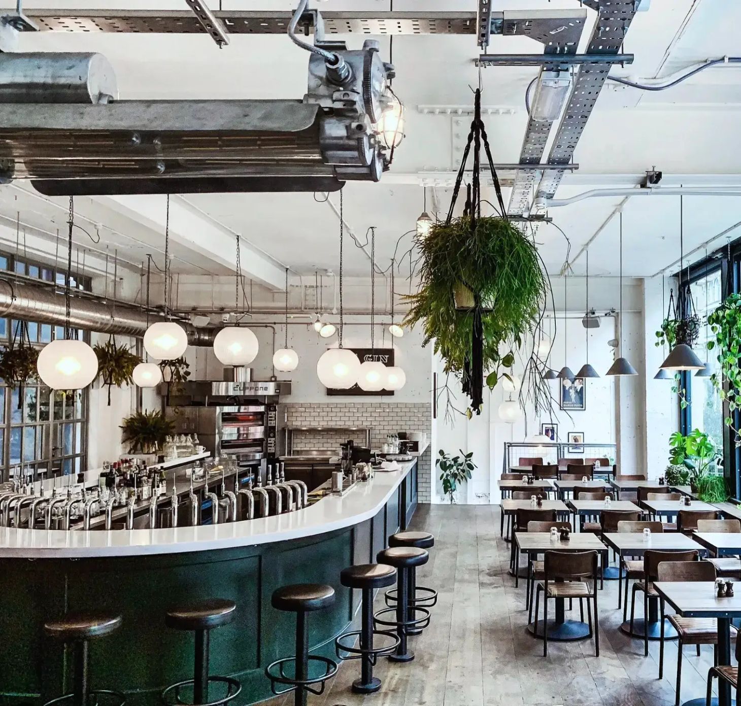 FARE, Old Street - 50% off pizza every Mon, Fri & Sat until 31st August