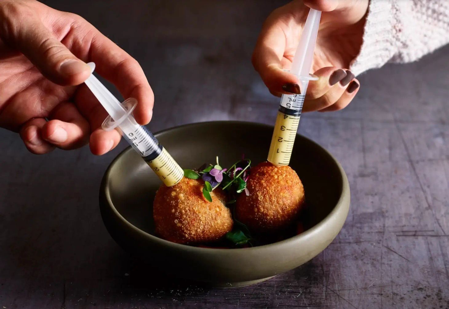 🔒 VIP CLUB: 25% off food & 20% off cocktails in January (Multiple locations)