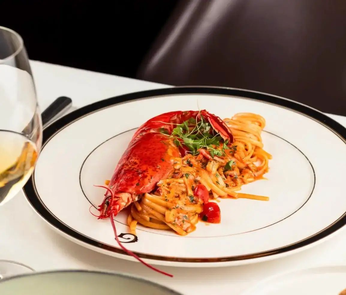 🔒 VIP CLUB: 25% off food in Mayfair until 27th February