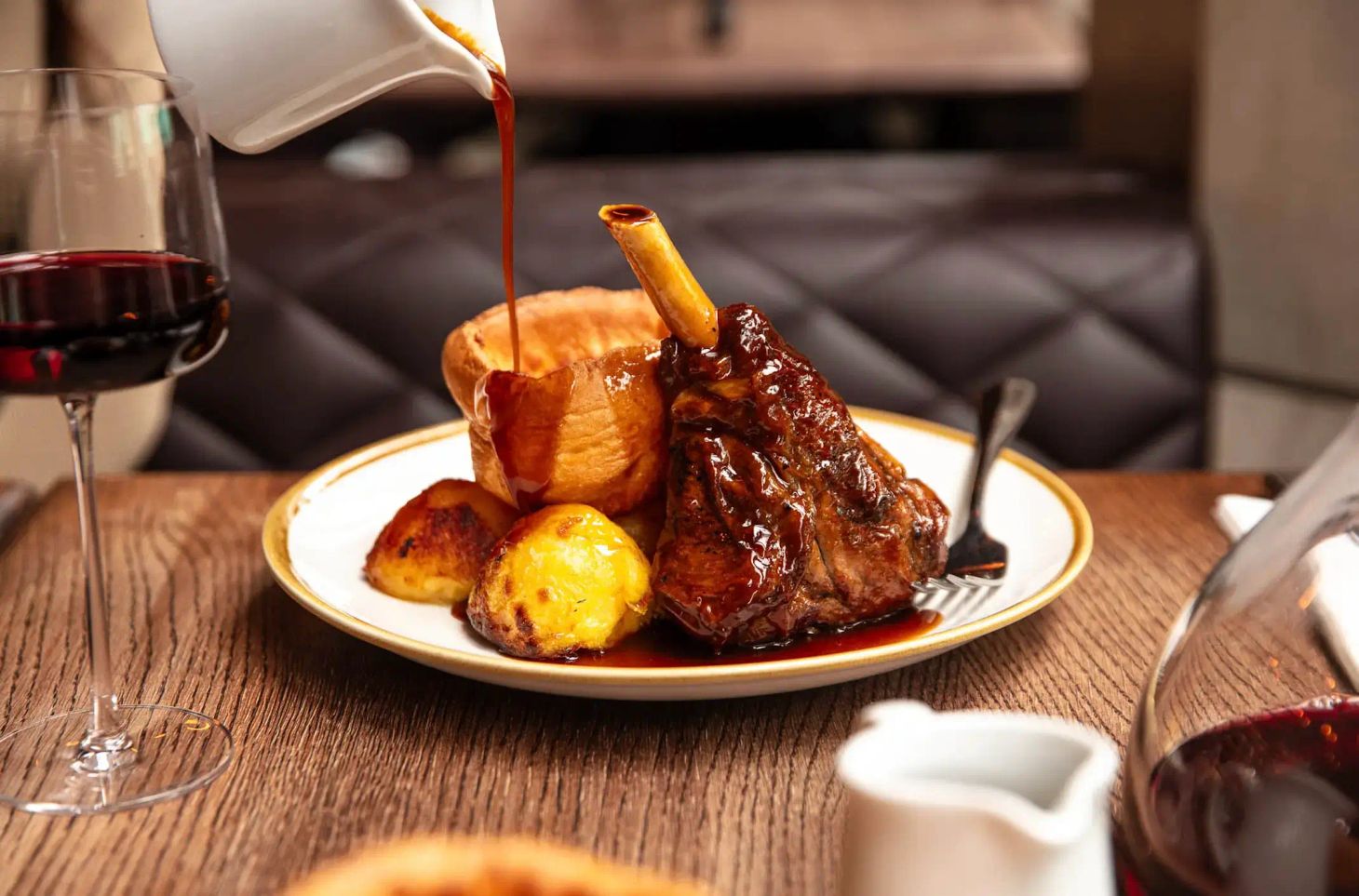 SMITH'S BAR & GRILL, Paddington - 50% off Bottomless Sunday Roast on 16th February