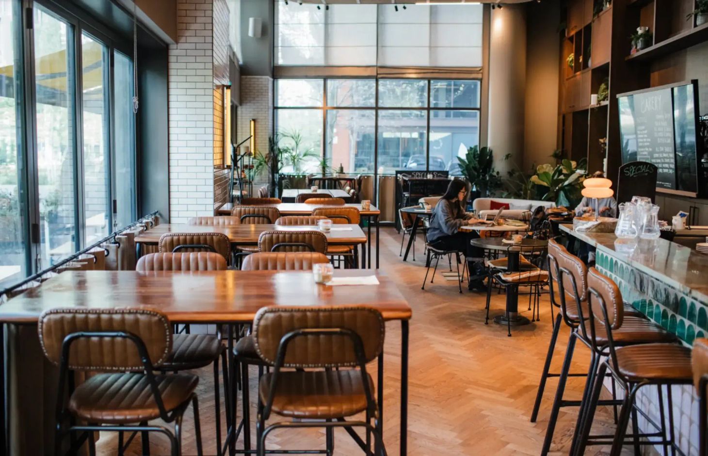 🔒 VIP CLUB: 25% off food in Nine Elms until 11th October