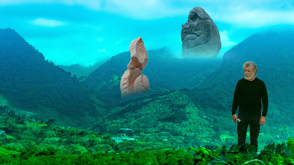 Foto: Las montañas de Heredia con algunas de sus esculturas maestras en el paisaje y al arquitecto, matemático y escultor Ibo Bonilla en primer plano.