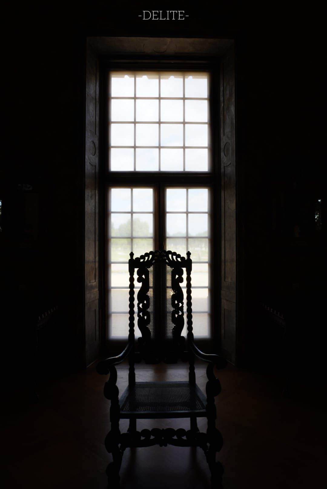 ————Lost Chair————