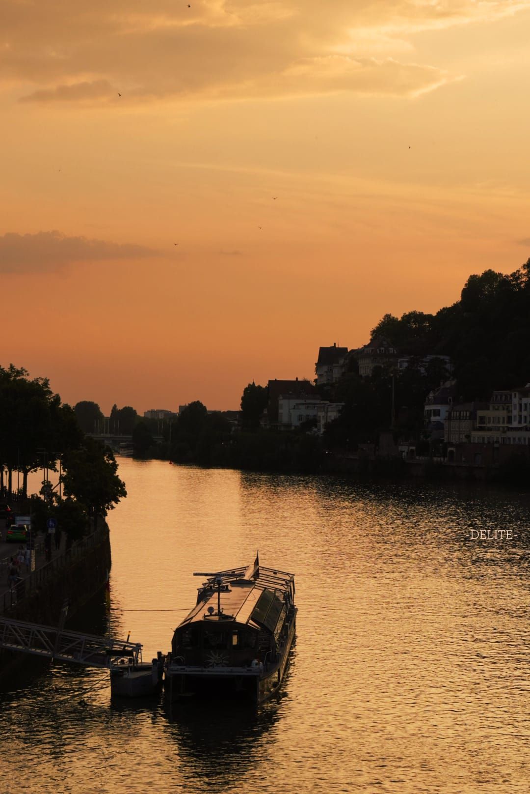 ————Falling————