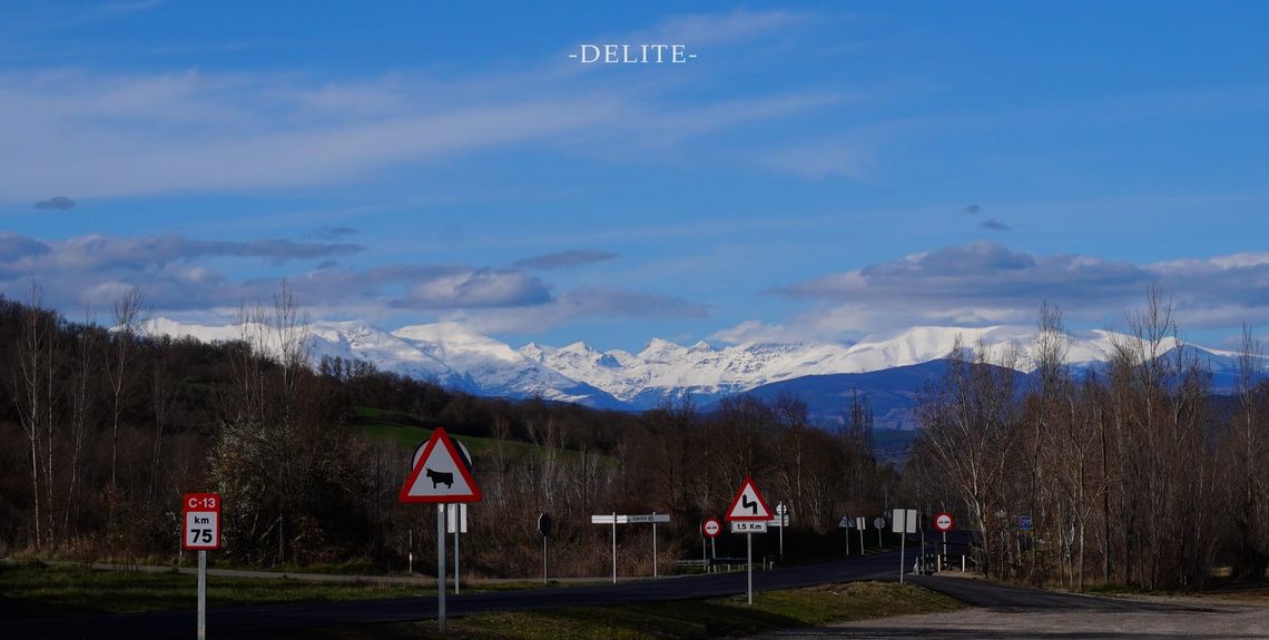 ————A Postcard from Highway————