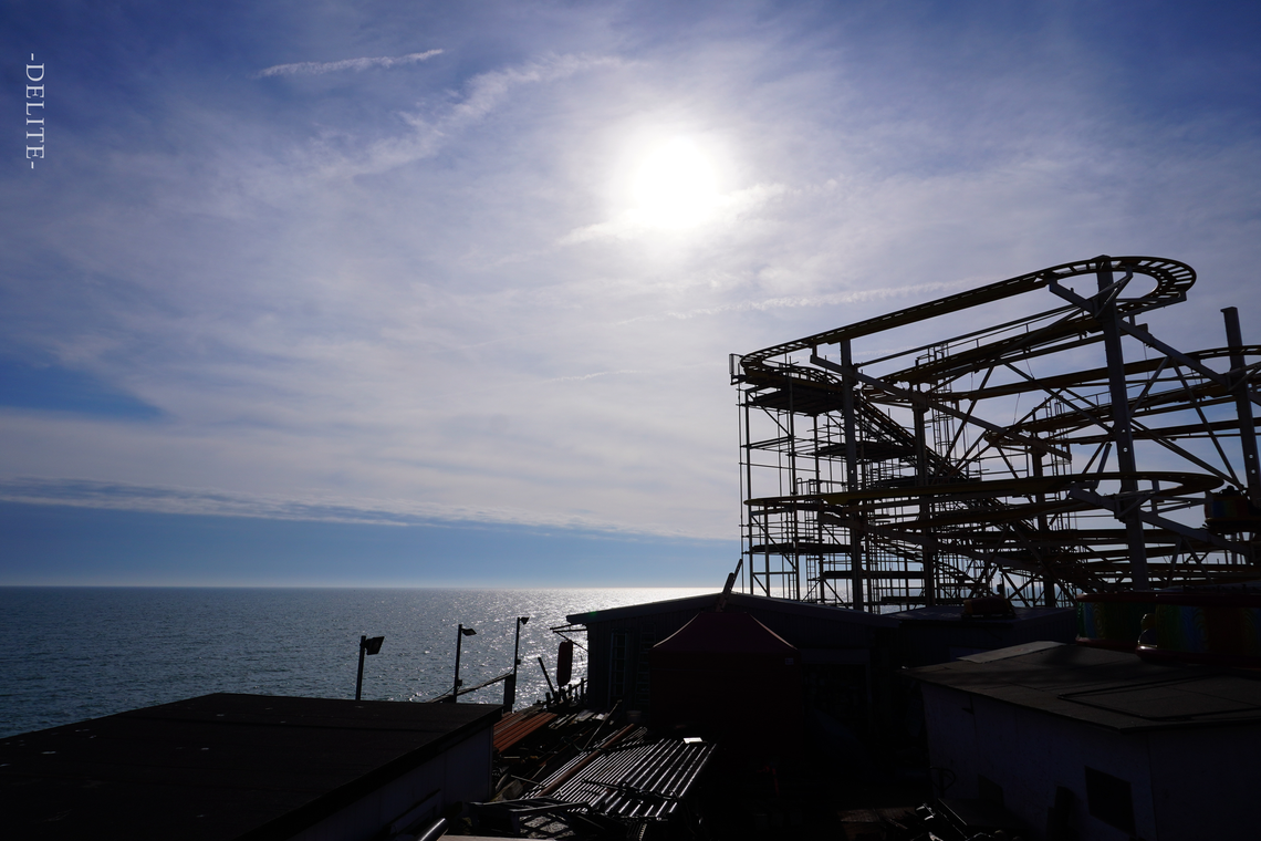 ————Silhouette Pier————