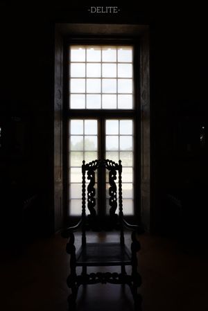 ————Lost Chair————