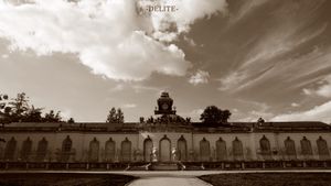 ————Sans Souci————