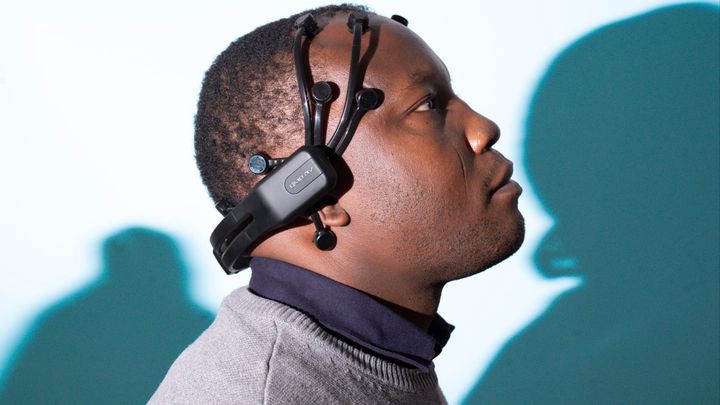 AI-Powered Headset That Predicts Epilepsy Seizures Could Change Millions of Lives