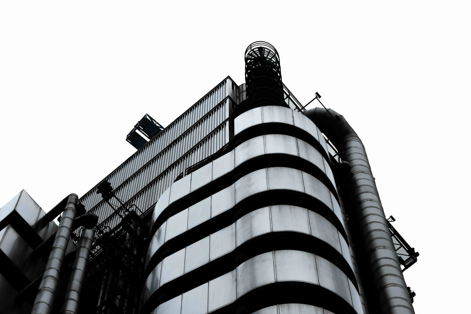 The world famous Lloyds Building in London (Photo by Mike Hindle on Unsplash)