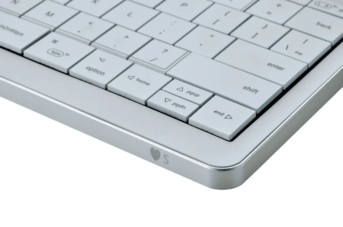 Clevetura CLVX S review: Where we’re going, we don’t need a mouse