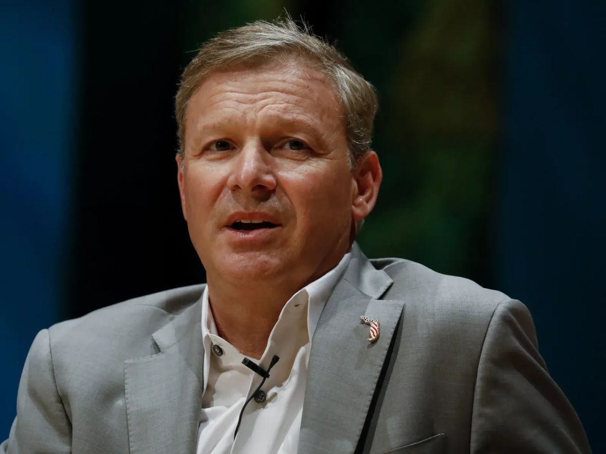 Florida Power CEO implicated in scandals abruptly steps down