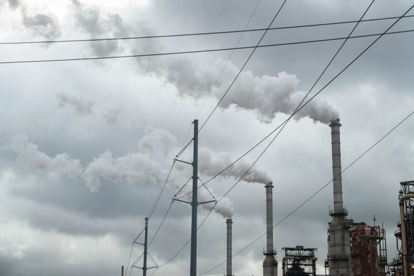 Trump moves to boost greenhouse, toxic emissions in Gulf states