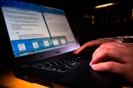 成功作家不告訴你的秘訣：一氣呵成、大量寫？
