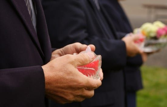 慈濟被抨擊的「減法思維」，以及走出OEM、發展文創所需的「加法思維」