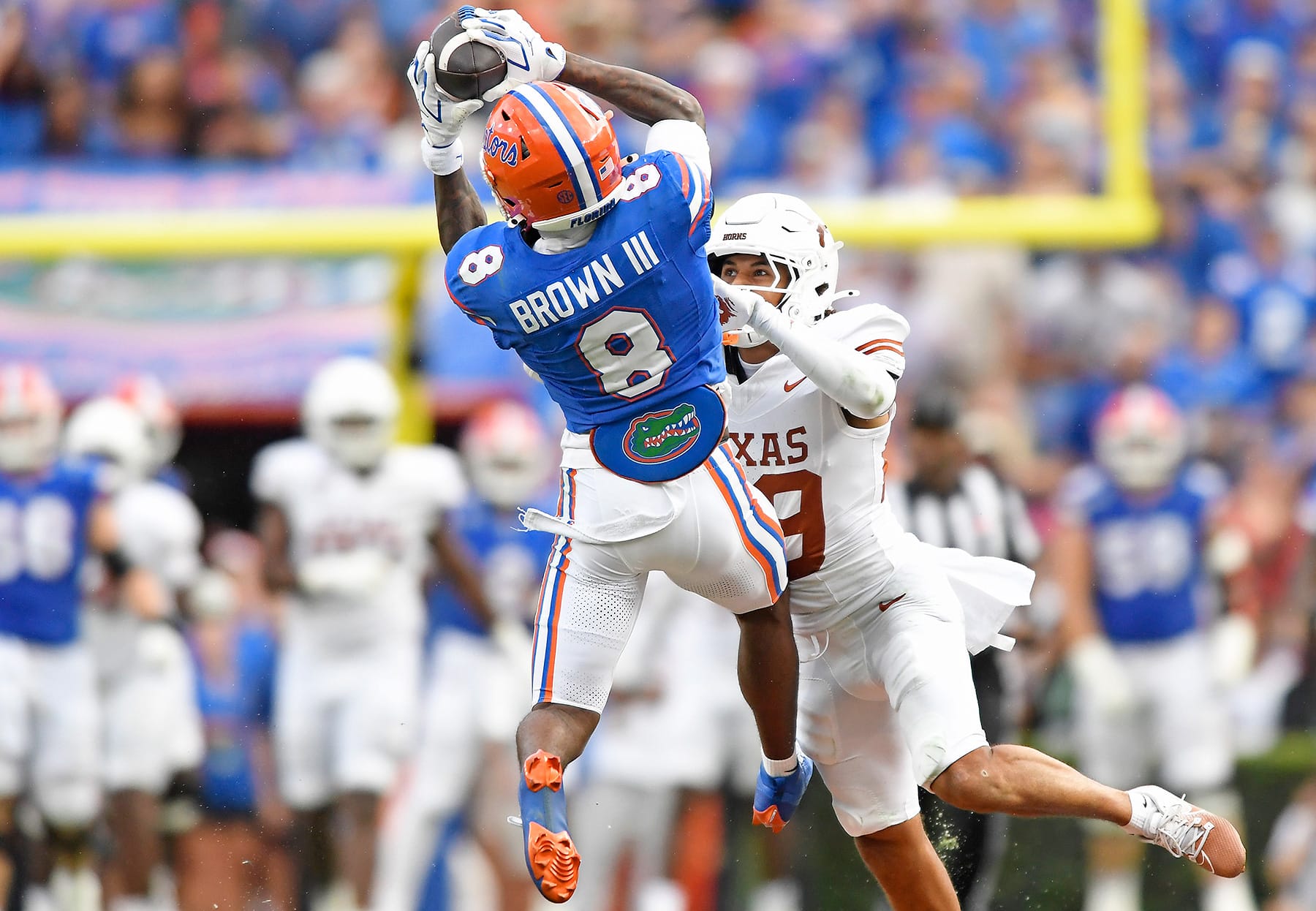 Vernell Brown III catches a deep pass from DJ Lagway as Florida football beat Texas in Ben Hill Griffin Stadium on Oct. 4, 2025.