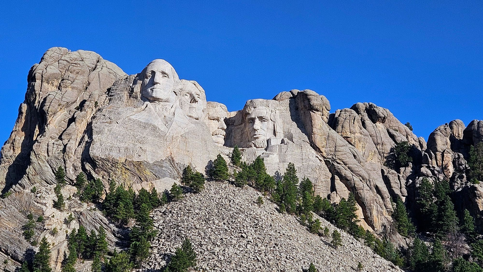 Black Hills and Beyond: Mount Rushmore, Iron Mountain Road, and the Museum of Geology