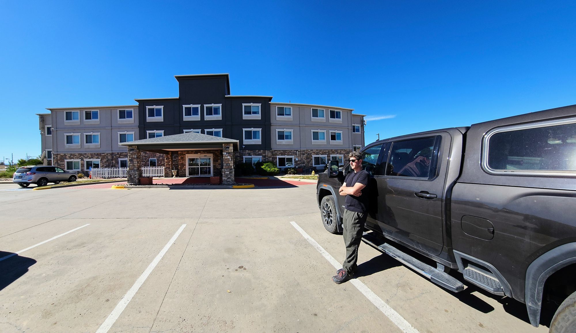 Going nowhere fast: Three weeks to get back home