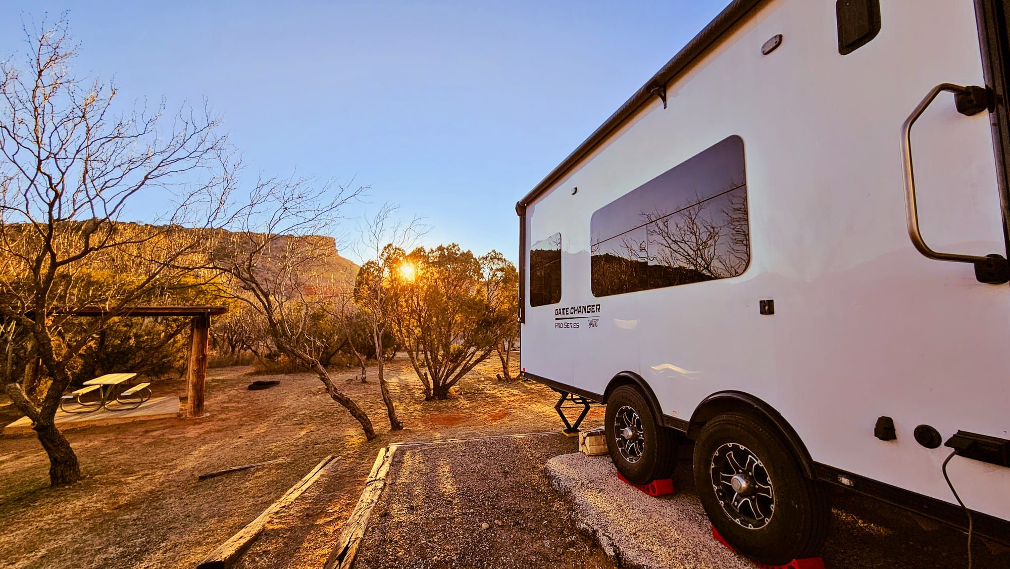 Camping in a Canyon! Our adventurous welcome to the West