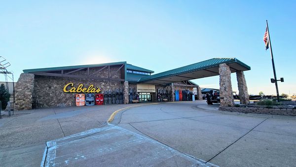 A full-service campground at Cabela's?!