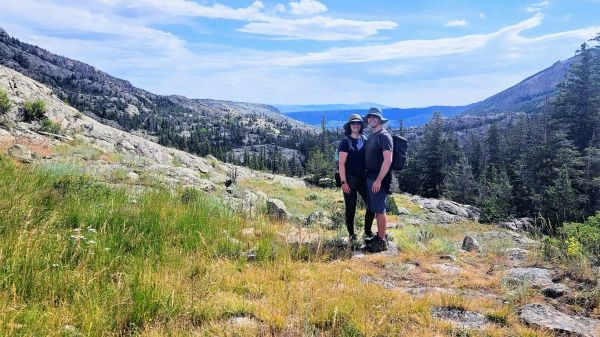 Finding greener pastures after fleeing our dispersed campsite