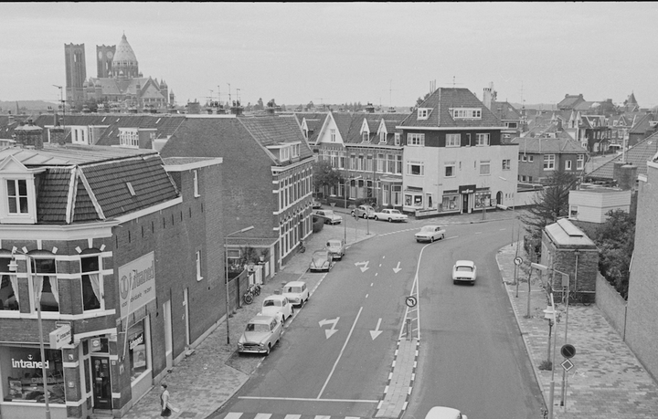Het verhaal van Lorentzplein 26, Haarlem (NH, NL)