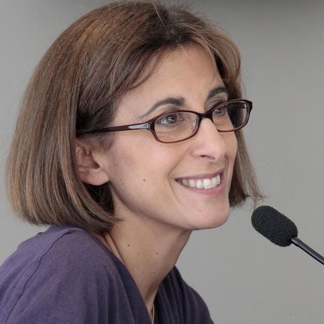 Nahida Nakad : une voix orientale qui a façonné le paysage médiatique français