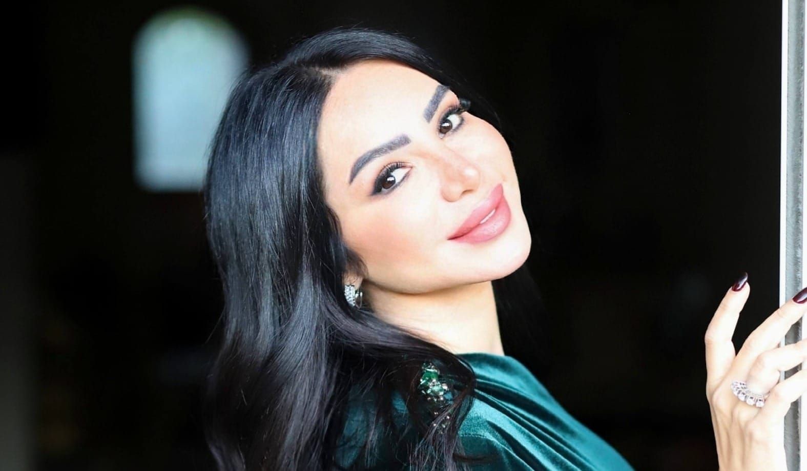 Engy Alaa, ou l’art de tenir le récit dans un monde fracturé