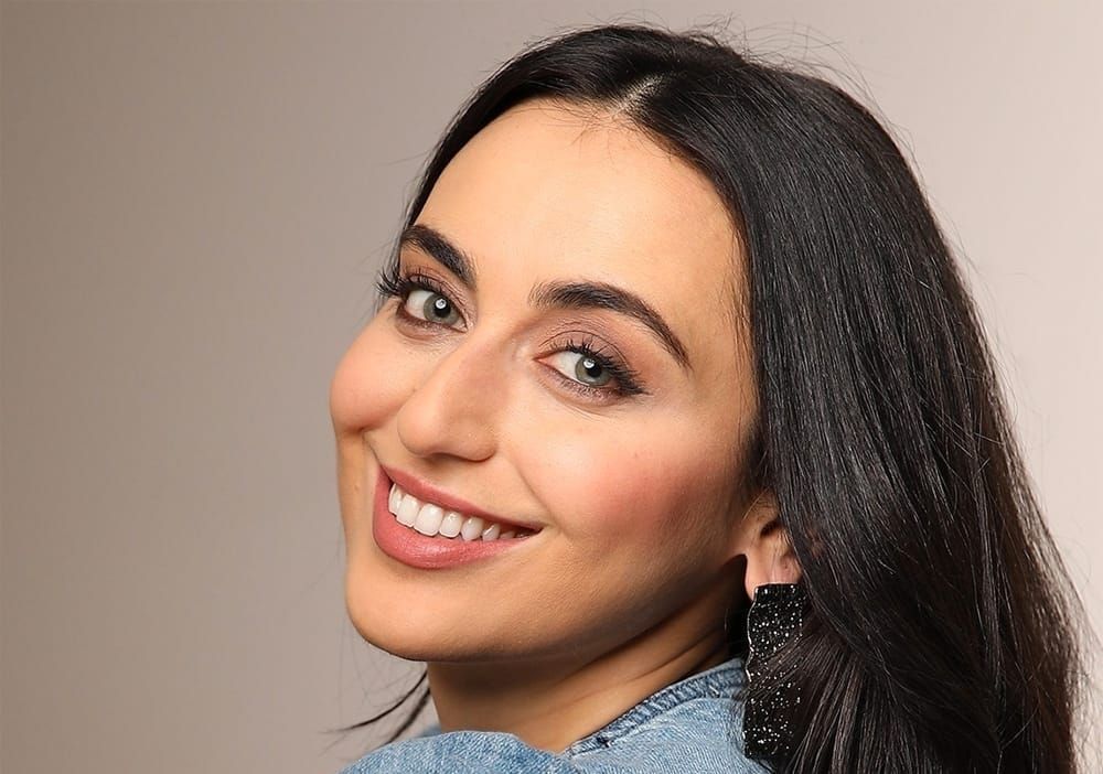 Faia Younan Une voix en suspens : intimité, déplacement et écriture de la retenue entre Damas et Paris