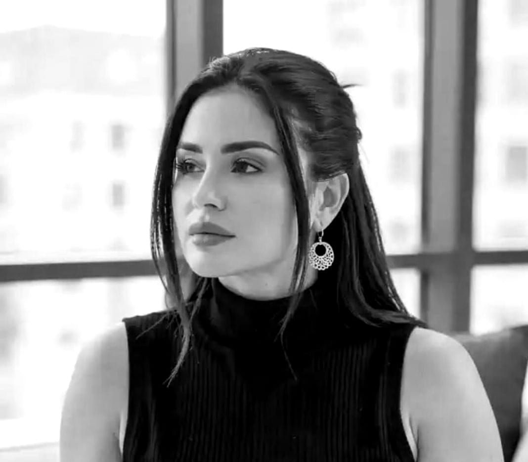 Dalia Abou Omar Le visage lumineux d’une femme orientale dans l’ère de l’intelligence, de l’innovation et du pouvoir narratif