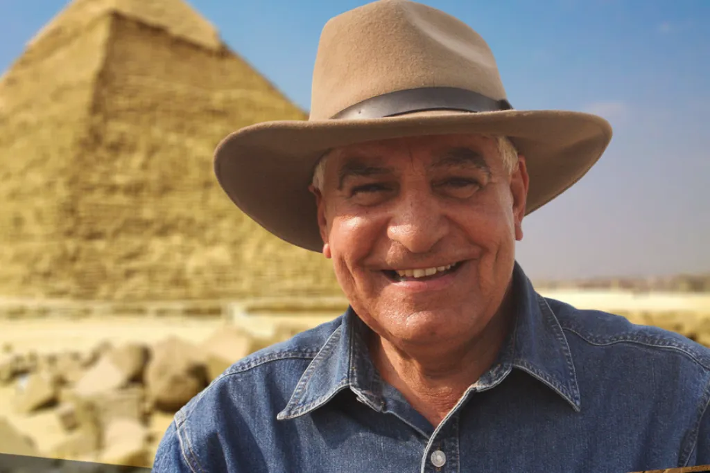 Zahi Hawass dans l’imaginaire culturel français