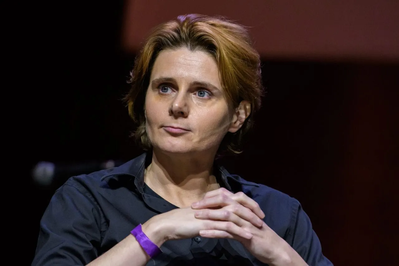 Caroline Fourest Lire le monde là où il se dissimule