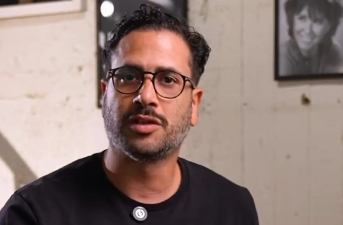 ABDALLAH SABRY Quand la lumière cesse d’éclairer pour commencer à structurer le regard